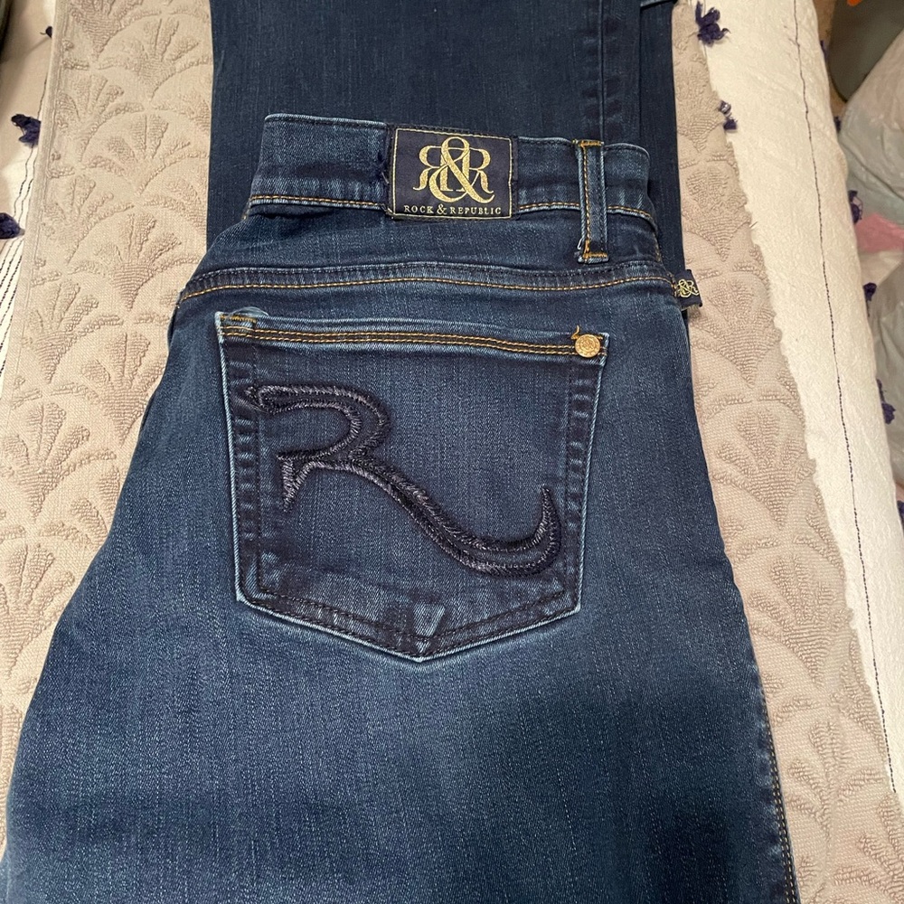 Rock & Republic Women's Dark Blue Jeans flare size 16